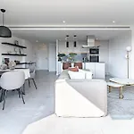 Sr Oasis 325 Luxury 3bdr With Sea View * Estepona