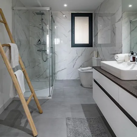 Sr Oasis 325 Luxury 3bdr With Sea View Estepona