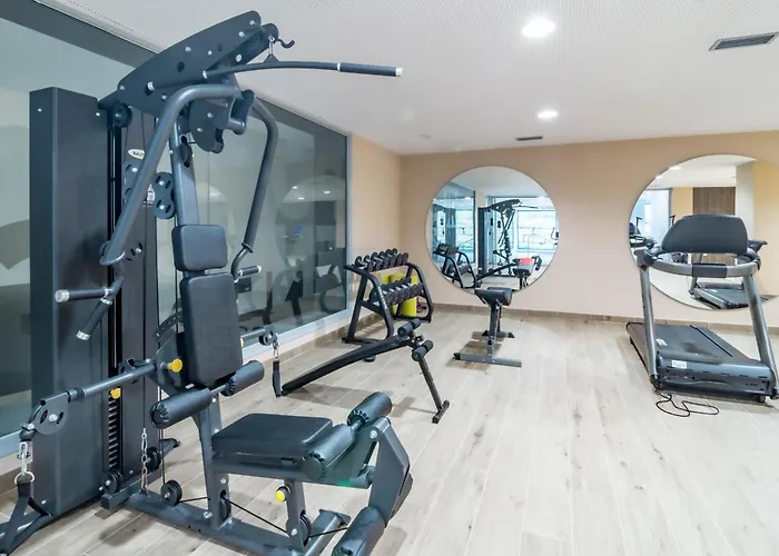 Sr Oasis 325 Luxury 3bdr With Sea View Estepona