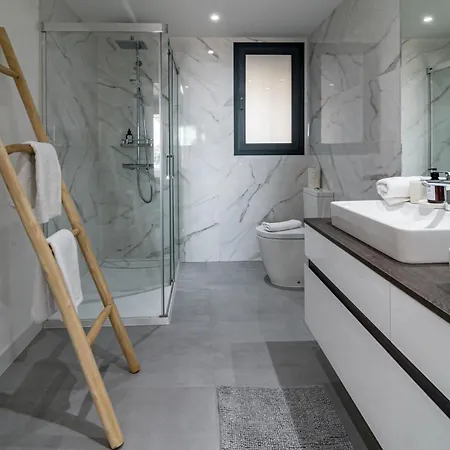 Sr Oasis 325 Luxury 3bdr With Sea View إِستيبونا