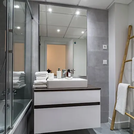 Sr Oasis 325 Luxury 3bdr With Sea View إِستيبونا